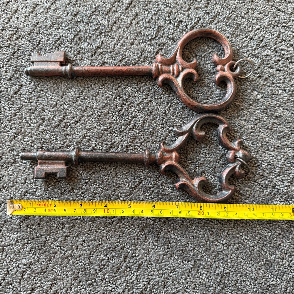 Rustic decorative keys metal